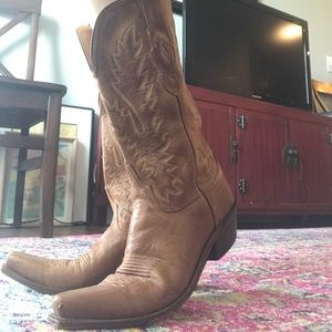 Old West cowboy boots